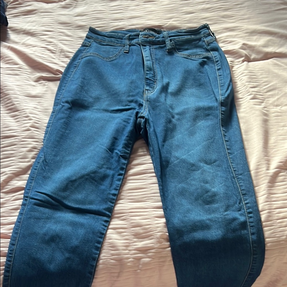 Women’s Blue Jeans